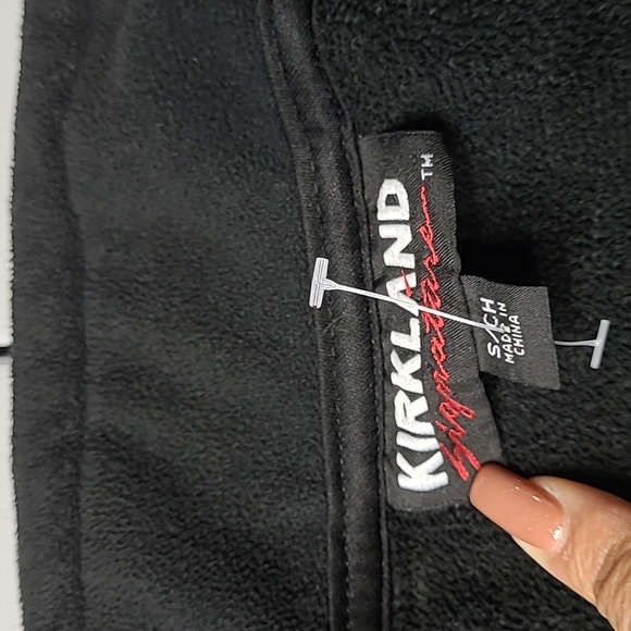 Kirkland  signature woman's full zip jacket  soft shell utility jacket. - Picture 10 of 15